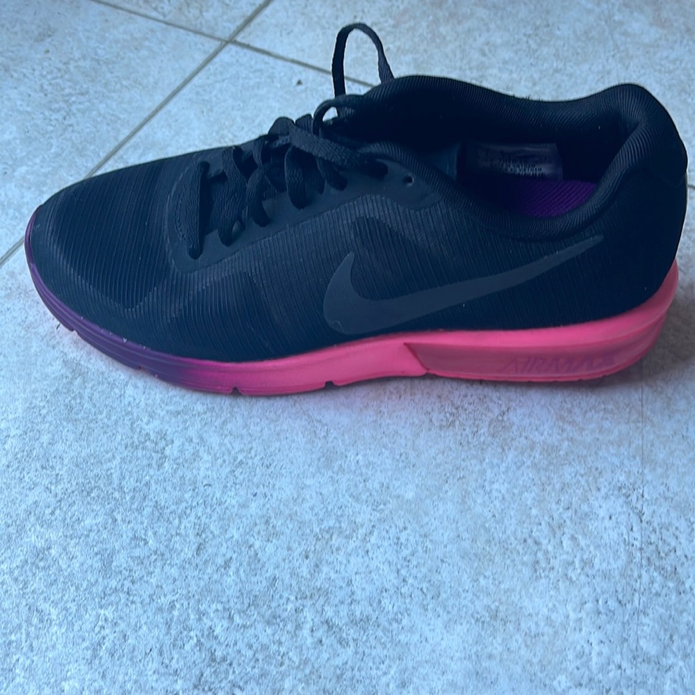 Nike air max size 7